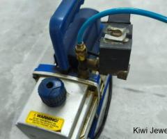 Wax injection machine motor