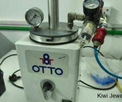 Manual injection wax machine